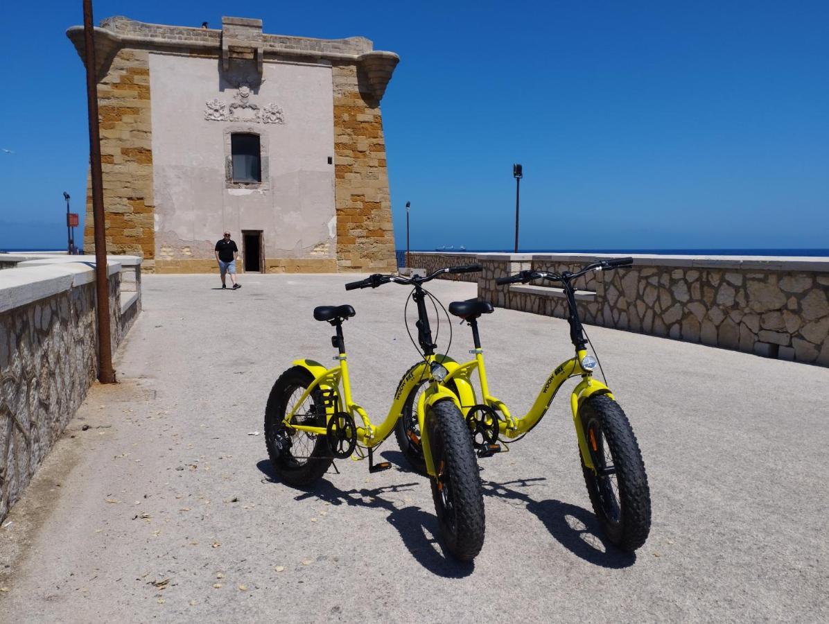 Giallocorallo - Casa Vacanze Trapani Daire Dış mekan fotoğraf